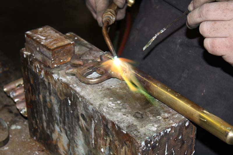 Receiver halves welded to the pump tube